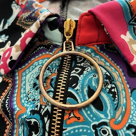 Mackenzie & James Floral Paisley 1/4 Zip w Circle Pull Stretch Fabric - Picture 11 of 11